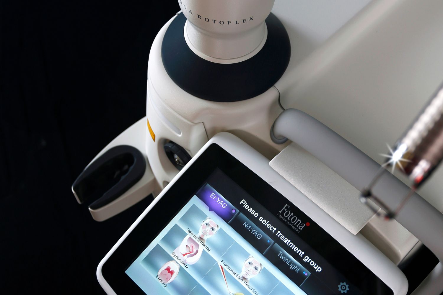 Fotona SP Dynamis Pro in treatment room, Pink Laser Clinics Doncaster